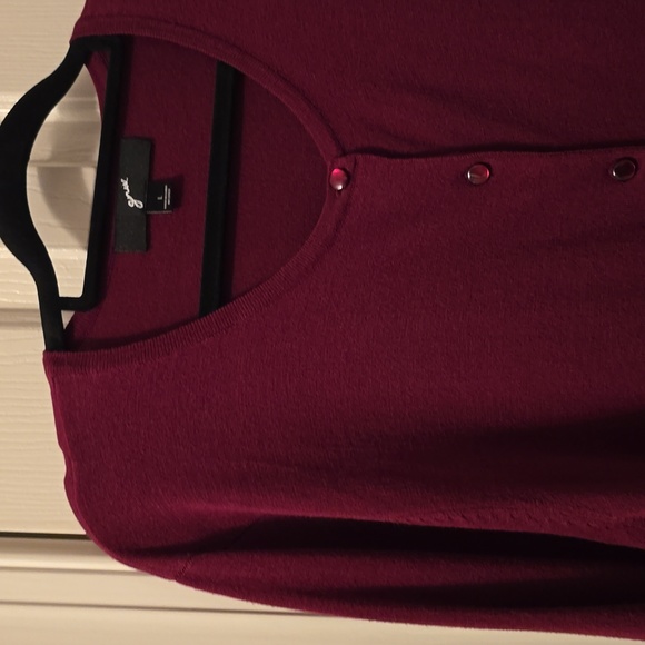 GNW BRAND WOMEN'S BURGUNDY FRONT BUTTON CARDIGAN SWEATER SIZE LARGE - Picture 5 of 15